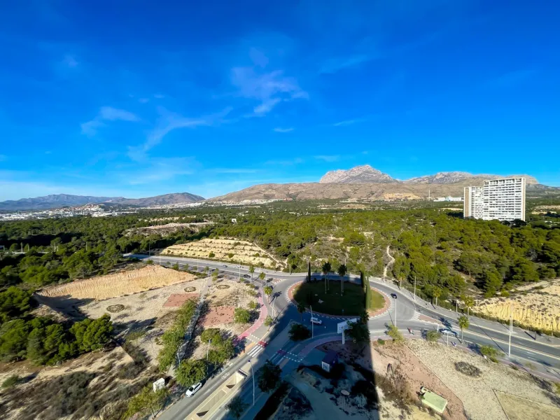 BRAND NEW DESIGN APARTMENT WITH SEA VIEWS ON PONIENTE BEACH, BENIDORM