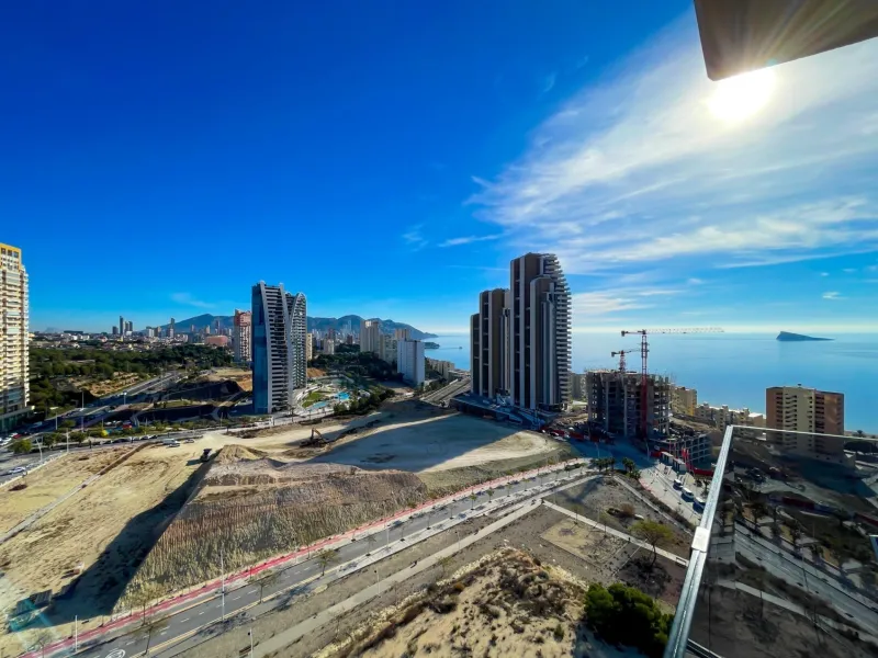 BRAND NEW DESIGN APARTMENT WITH SEA VIEWS ON PONIENTE BEACH, BENIDORM