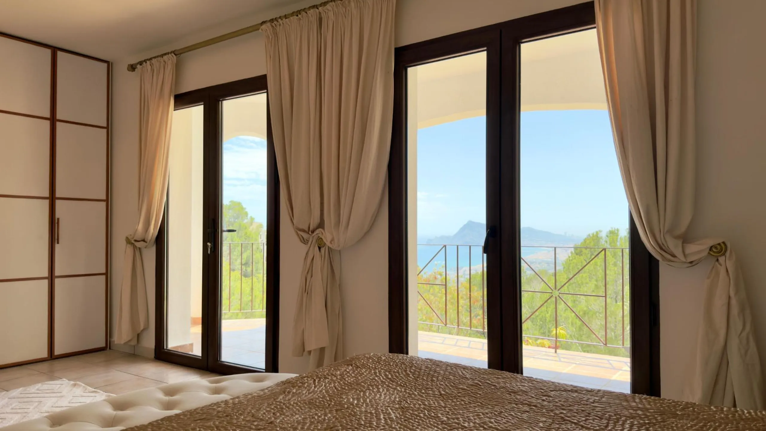 Elegant Luxury in Altea La Vella