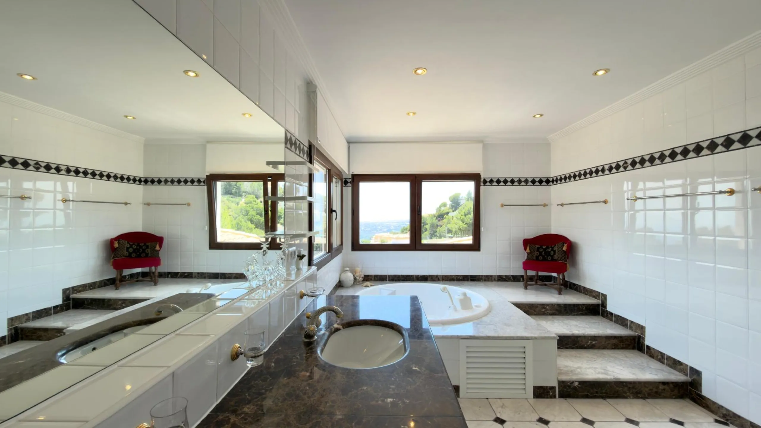 Elegant Luxury in Altea La Vella