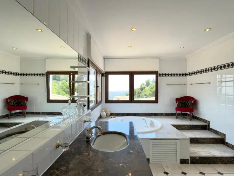 Elegant Luxury in Altea La Vella