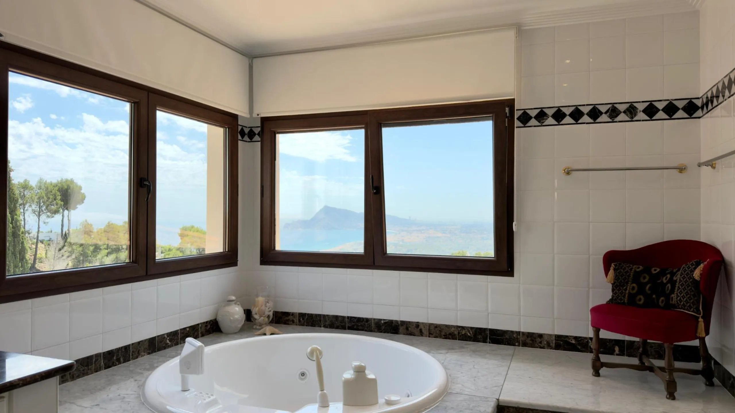 Elegant Luxury in Altea La Vella