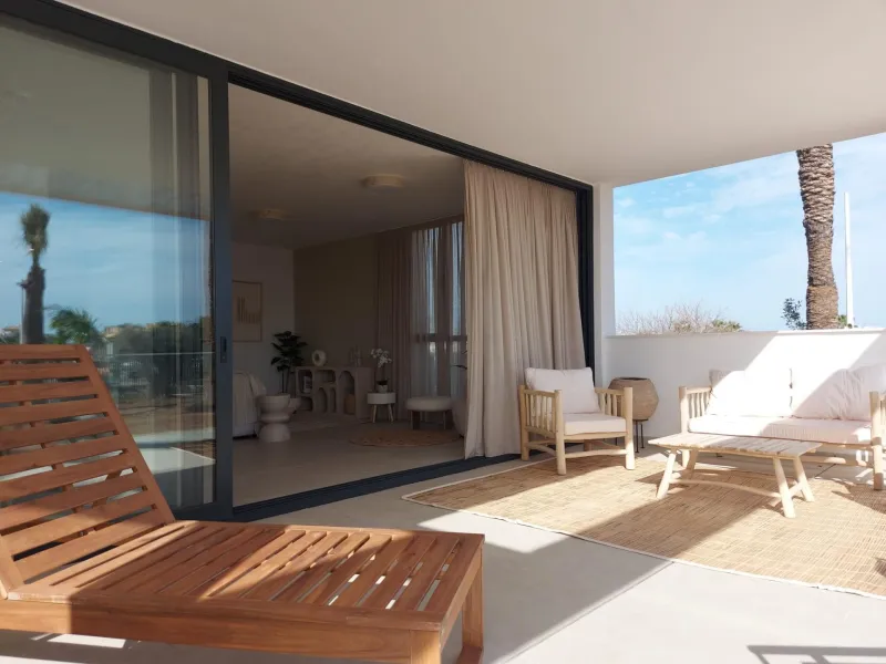 Apartment in Cabo de Palos with sea views and community pool