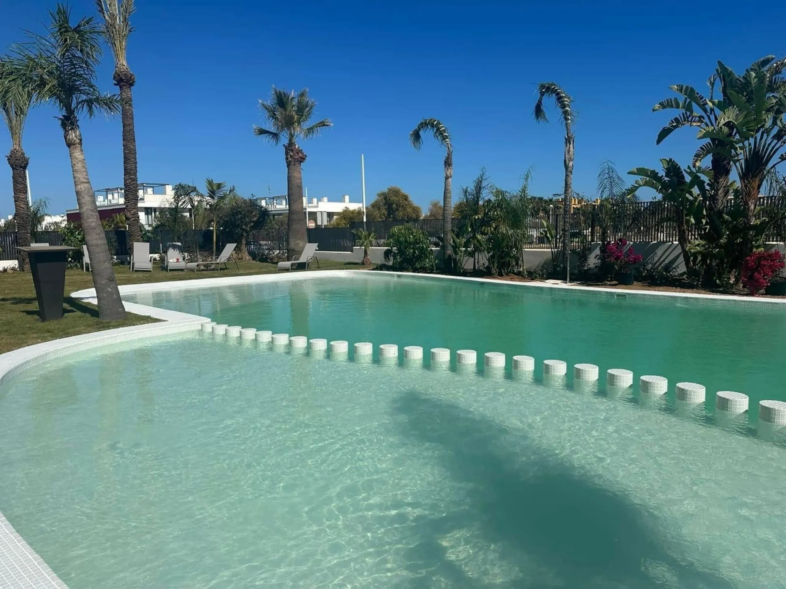 Apartment in Cabo de Palos with sea views and community pool