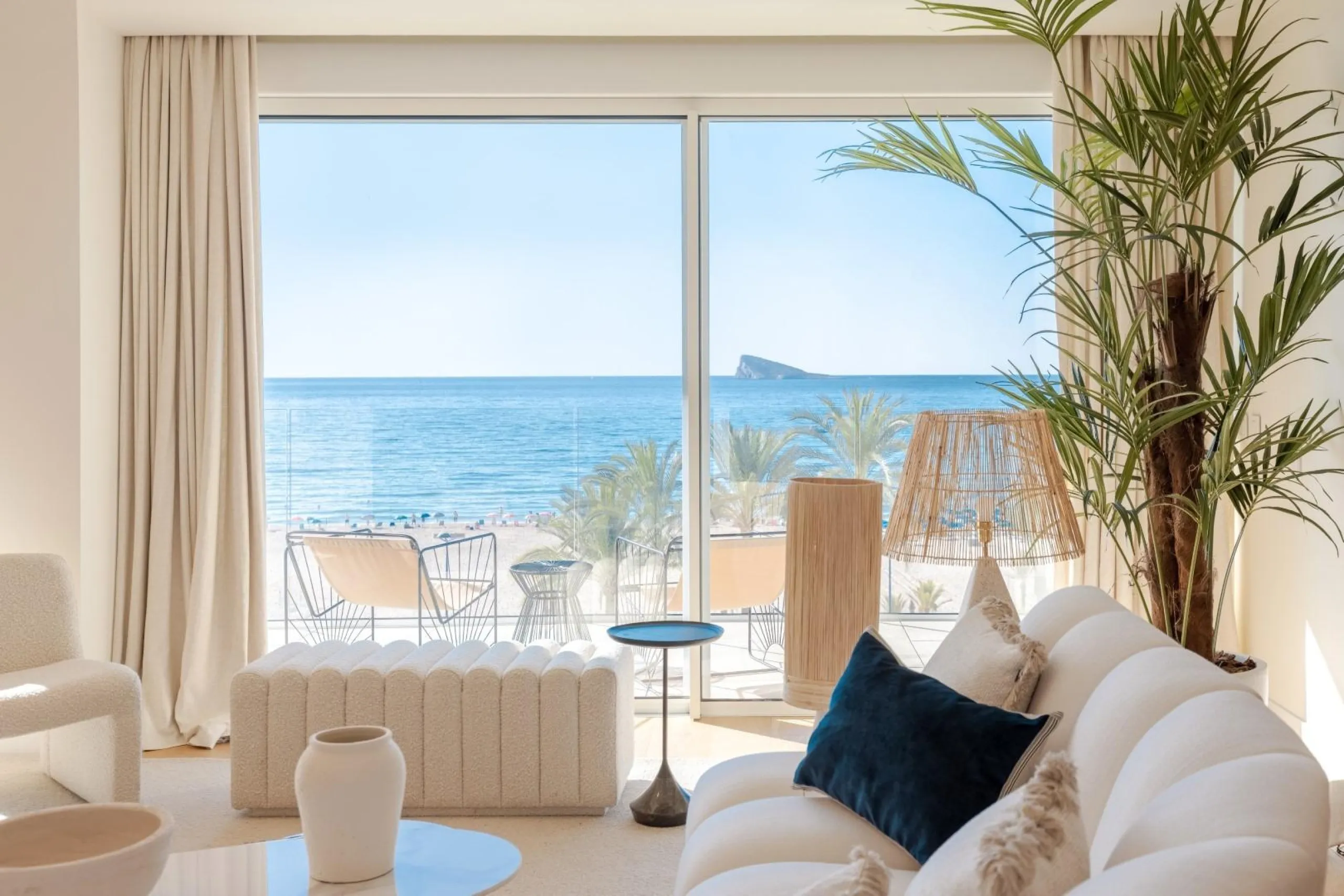 Últimos apartamentos de lujo en primera línea de la playa de Poniente