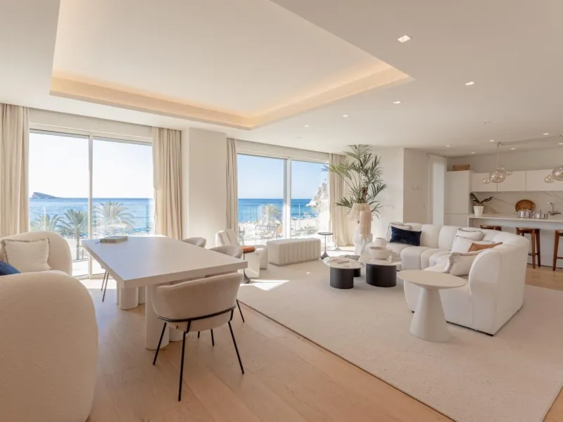 Last luxury apartments on the first line of Poniente beach