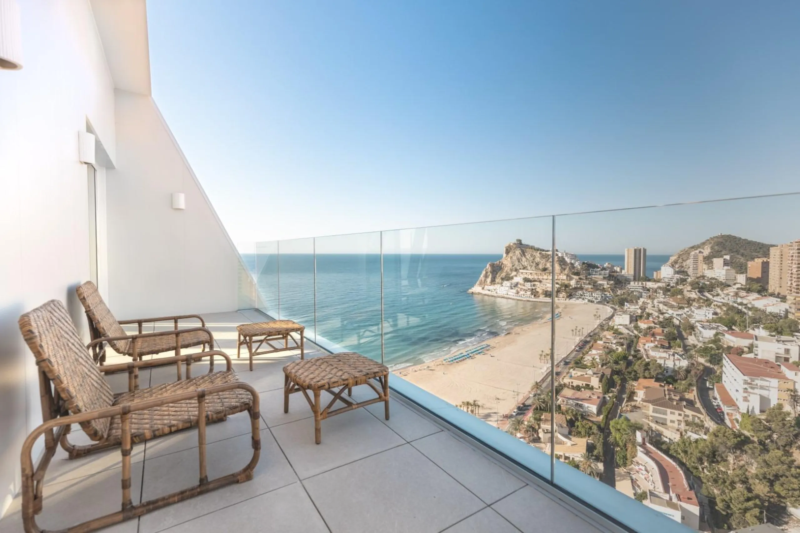 Last luxury apartments on the first line of Poniente beach