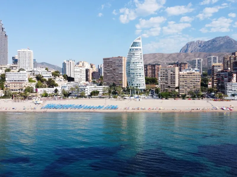 Last luxury apartments on the first line of Poniente beach