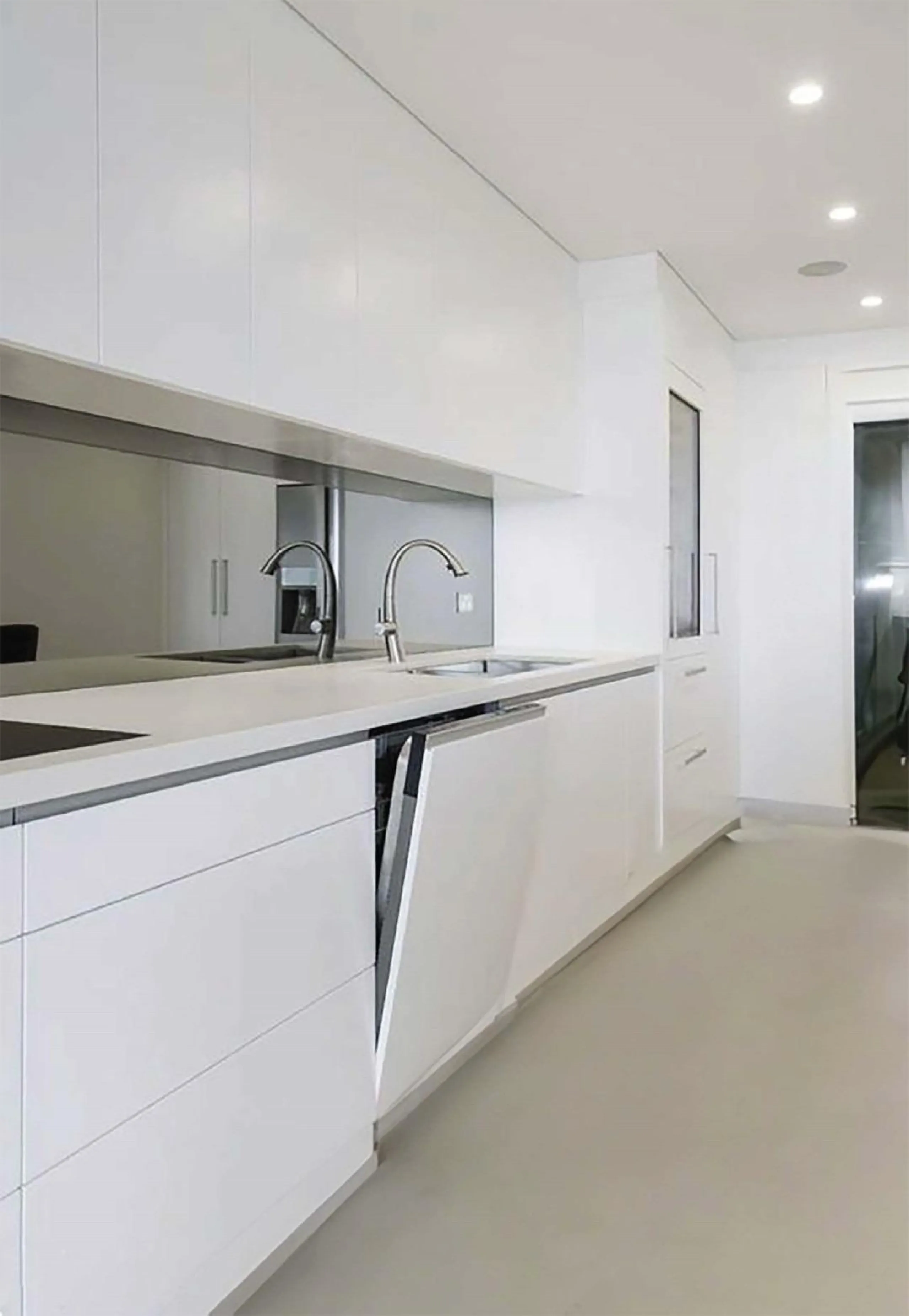Newly built apartments with views of the Alicante mountains