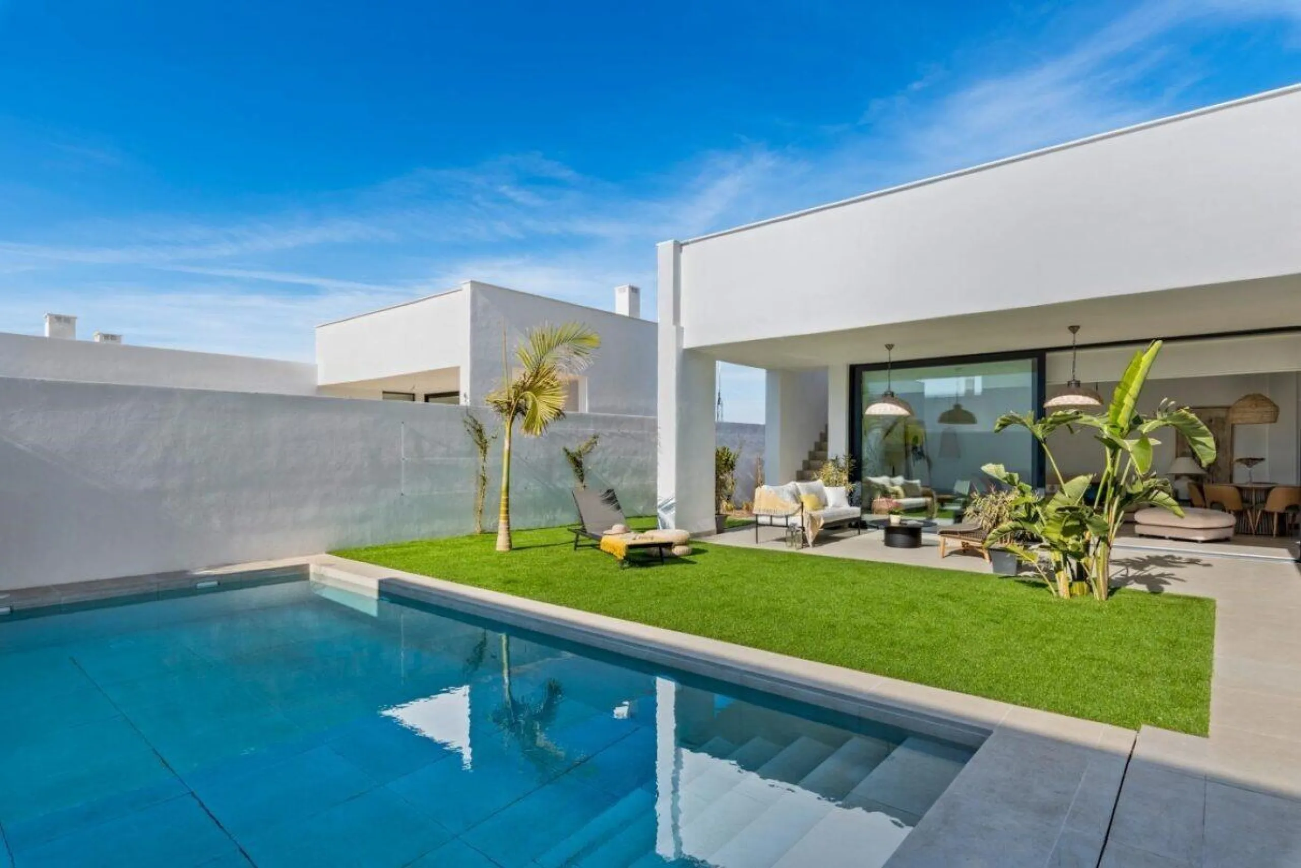 Luxury Villa with sea views and own pool in Mar de Cristal