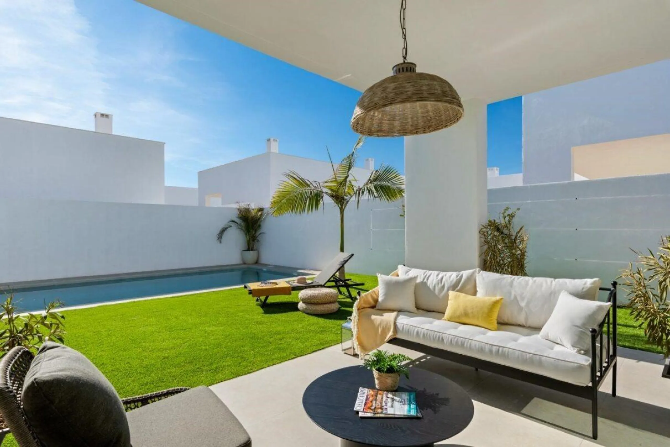 Luxury Villa with sea views and own pool in Mar de Cristal