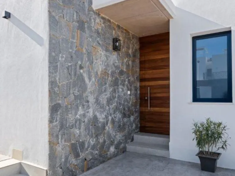 Luxury Villa with sea views and own pool in Mar de Cristal