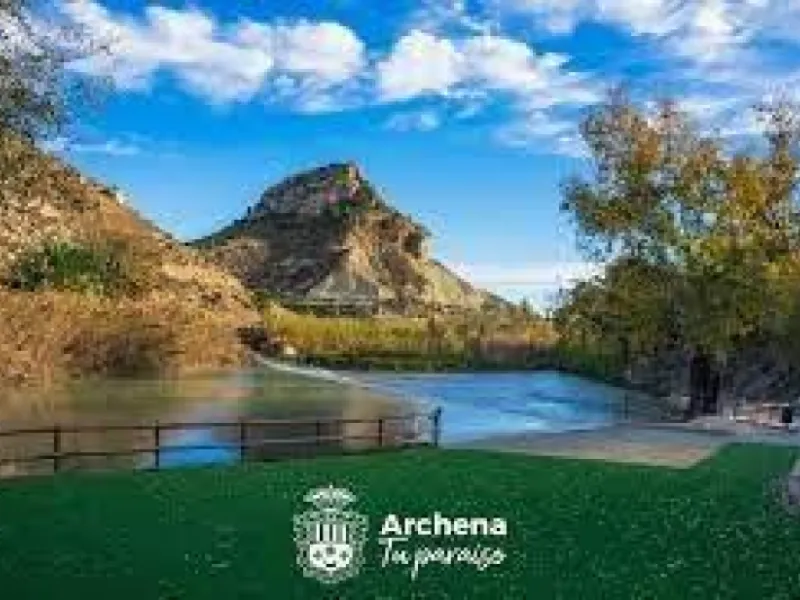 Beautiful apartment with large terrace, 2 bedrooms, 2 bathrooms at 500m from Archena spa and mountain views