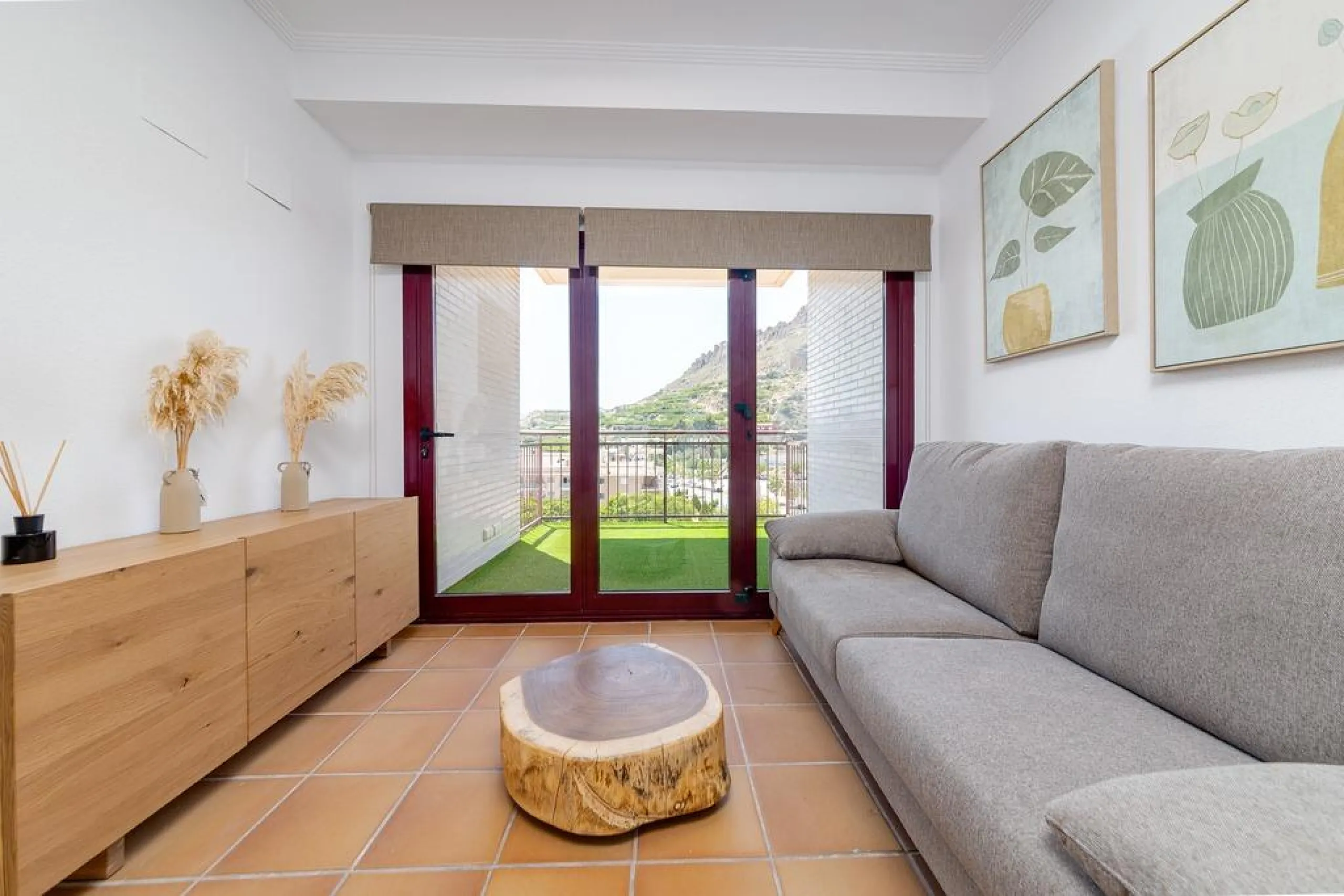 ATTIC 2 BEDROOMS 2 BATHROOMS WITH GARAGE AND STORAGE SWIMMING POOLS SAUNA JACUZZI AND GYM 5 MINUTES FROM ARCHENA SPA