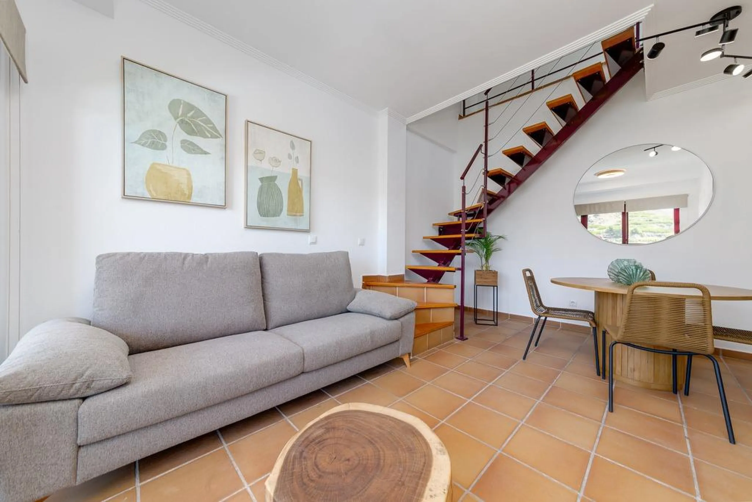 ATTIC 2 BEDROOMS 2 BATHROOMS WITH GARAGE AND STORAGE SWIMMING POOLS SAUNA JACUZZI AND GYM 5 MINUTES FROM ARCHENA SPA