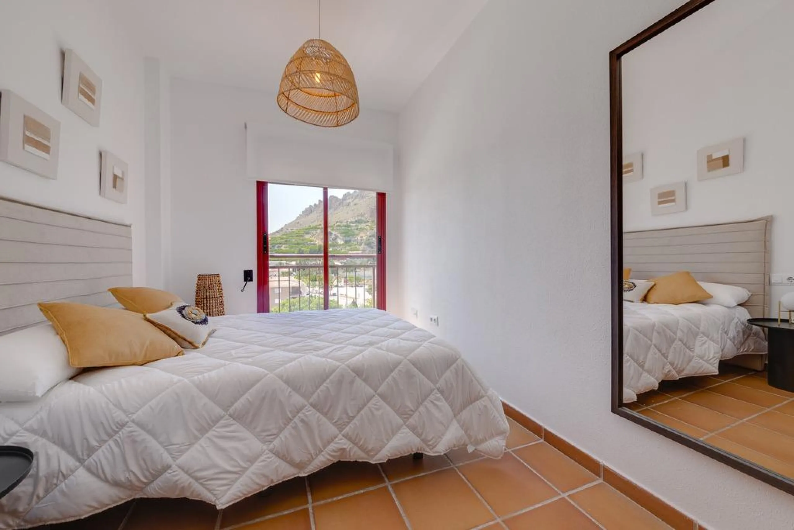 ATTIC 2 BEDROOMS 2 BATHROOMS WITH GARAGE AND STORAGE SWIMMING POOLS SAUNA JACUZZI AND GYM 5 MINUTES FROM ARCHENA SPA