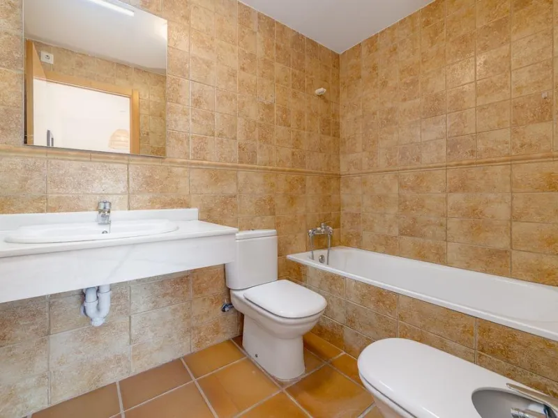 ATTIC 2 BEDROOMS 2 BATHROOMS WITH GARAGE AND STORAGE SWIMMING POOLS SAUNA JACUZZI AND GYM 5 MINUTES FROM ARCHENA SPA