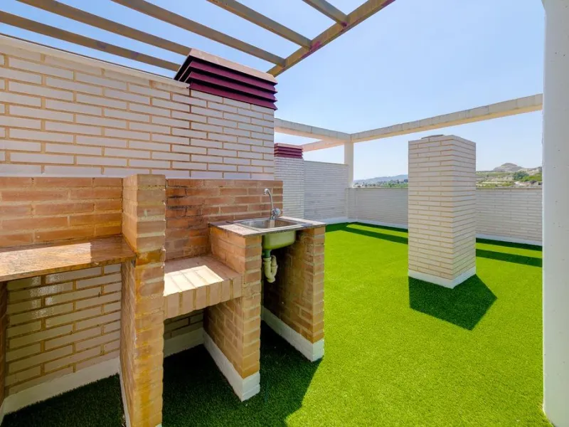 ATTIC 2 BEDROOMS 2 BATHROOMS WITH GARAGE AND STORAGE SWIMMING POOLS SAUNA JACUZZI AND GYM 5 MINUTES FROM ARCHENA SPA