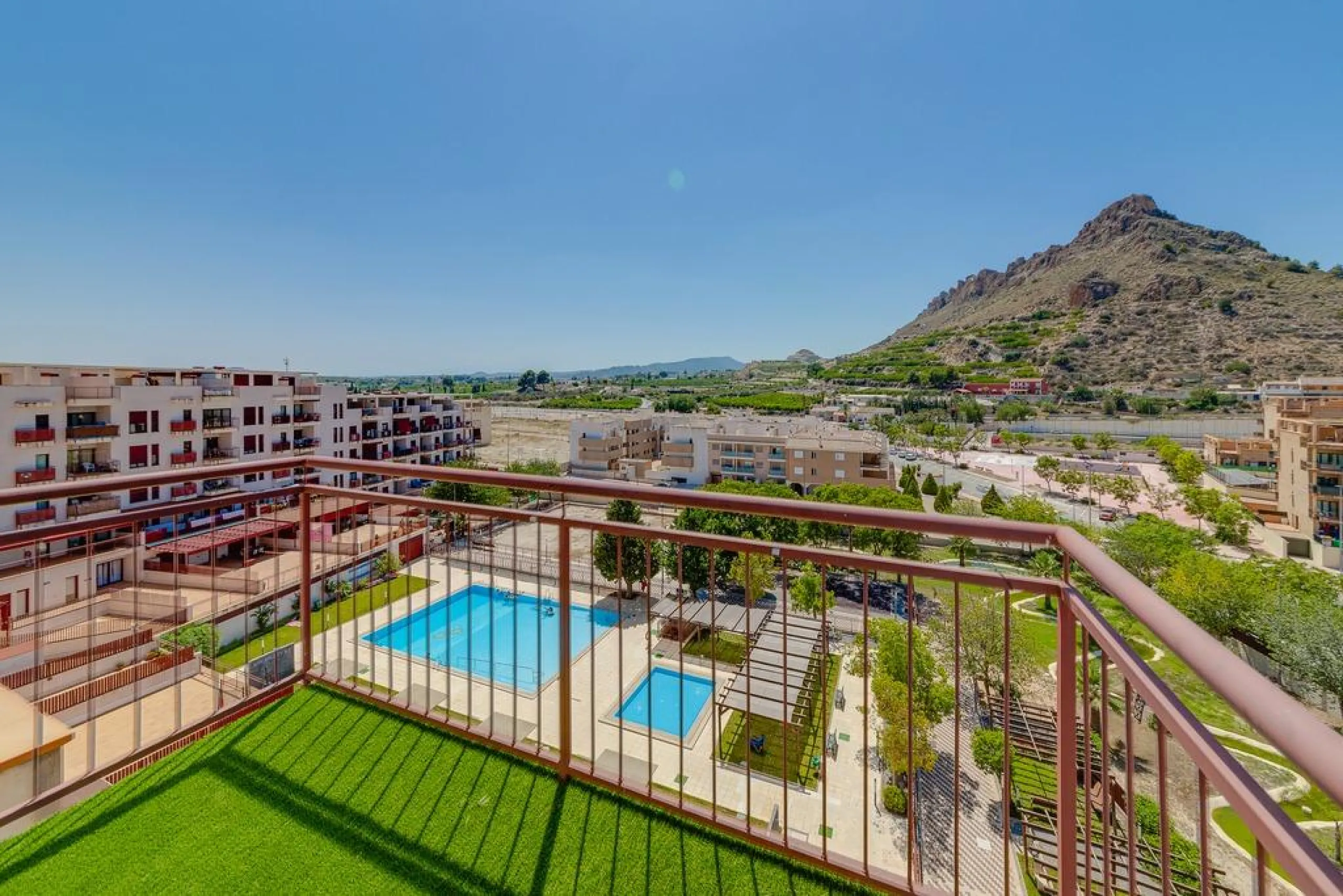 ATTIC 2 BEDROOMS 2 BATHROOMS WITH GARAGE AND STORAGE SWIMMING POOLS SAUNA JACUZZI AND GYM 5 MINUTES FROM ARCHENA SPA