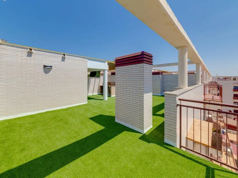 ATTIC 2 BEDROOMS 2 BATHROOMS WITH GARAGE AND STORAGE SWIMMING POOLS SAUNA JACUZZI AND GYM 5 MINUTES FROM ARCHENA SPA