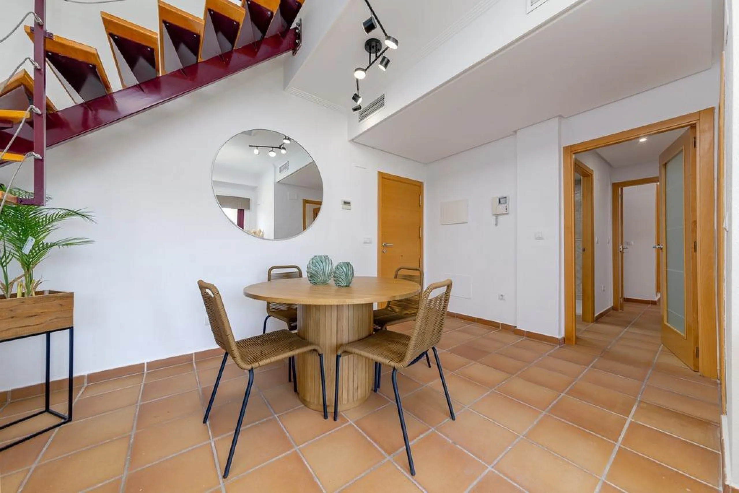 ATTIC 2 BEDROOMS 2 BATHROOMS WITH GARAGE AND STORAGE SWIMMING POOLS SAUNA JACUZZI AND GYM 5 MINUTES FROM ARCHENA SPA