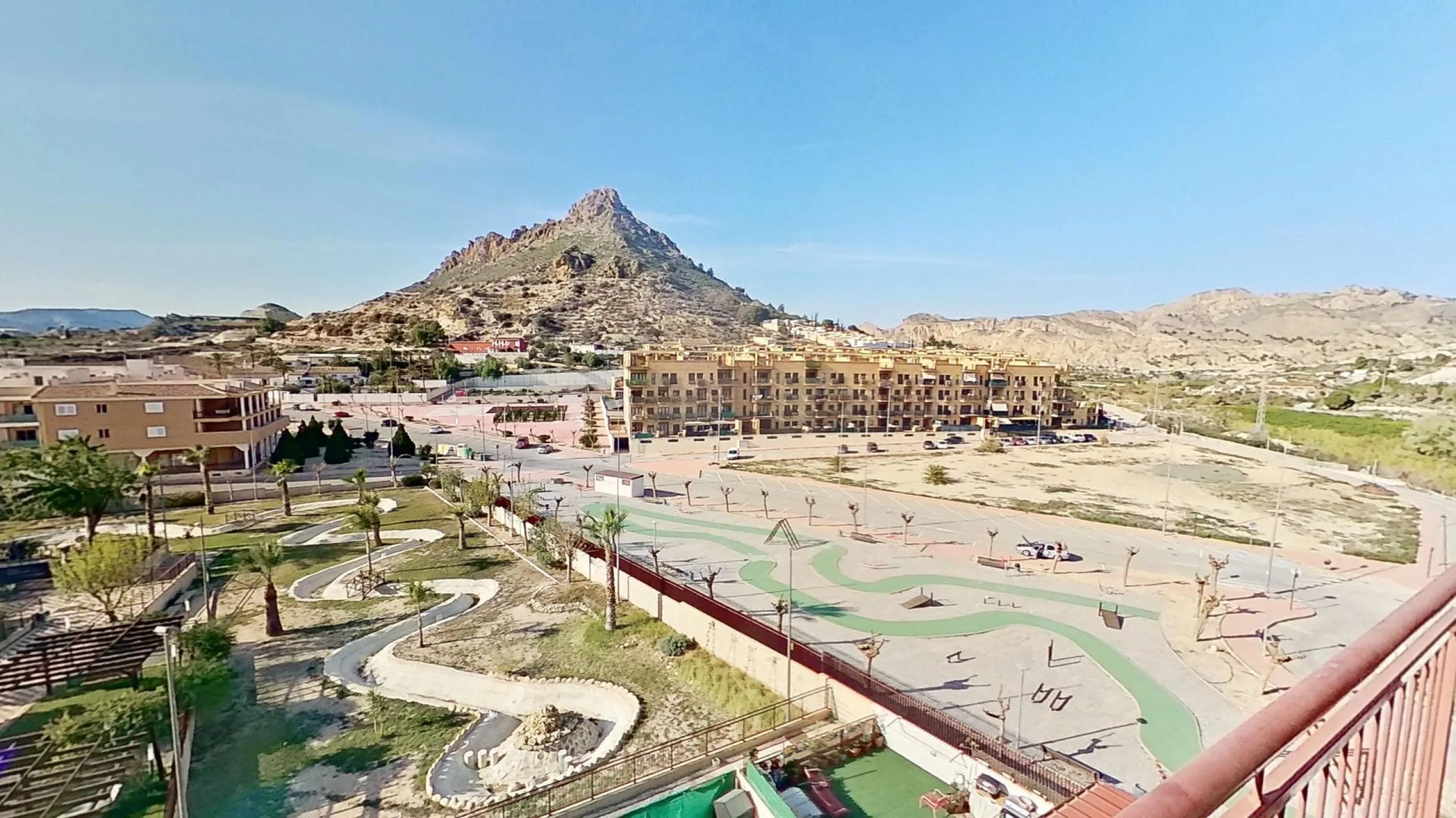 Penthouse in Archena with clear views and all the amenities