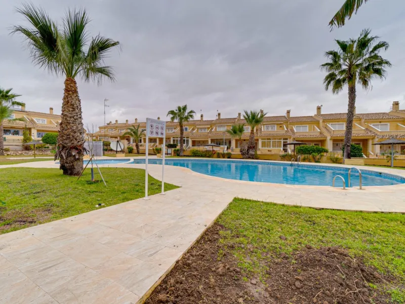 Large corner semi-detached house with sea views,