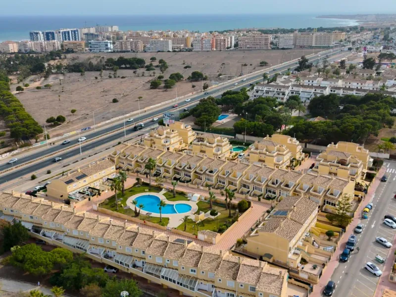 Large corner semi-detached house with sea views,