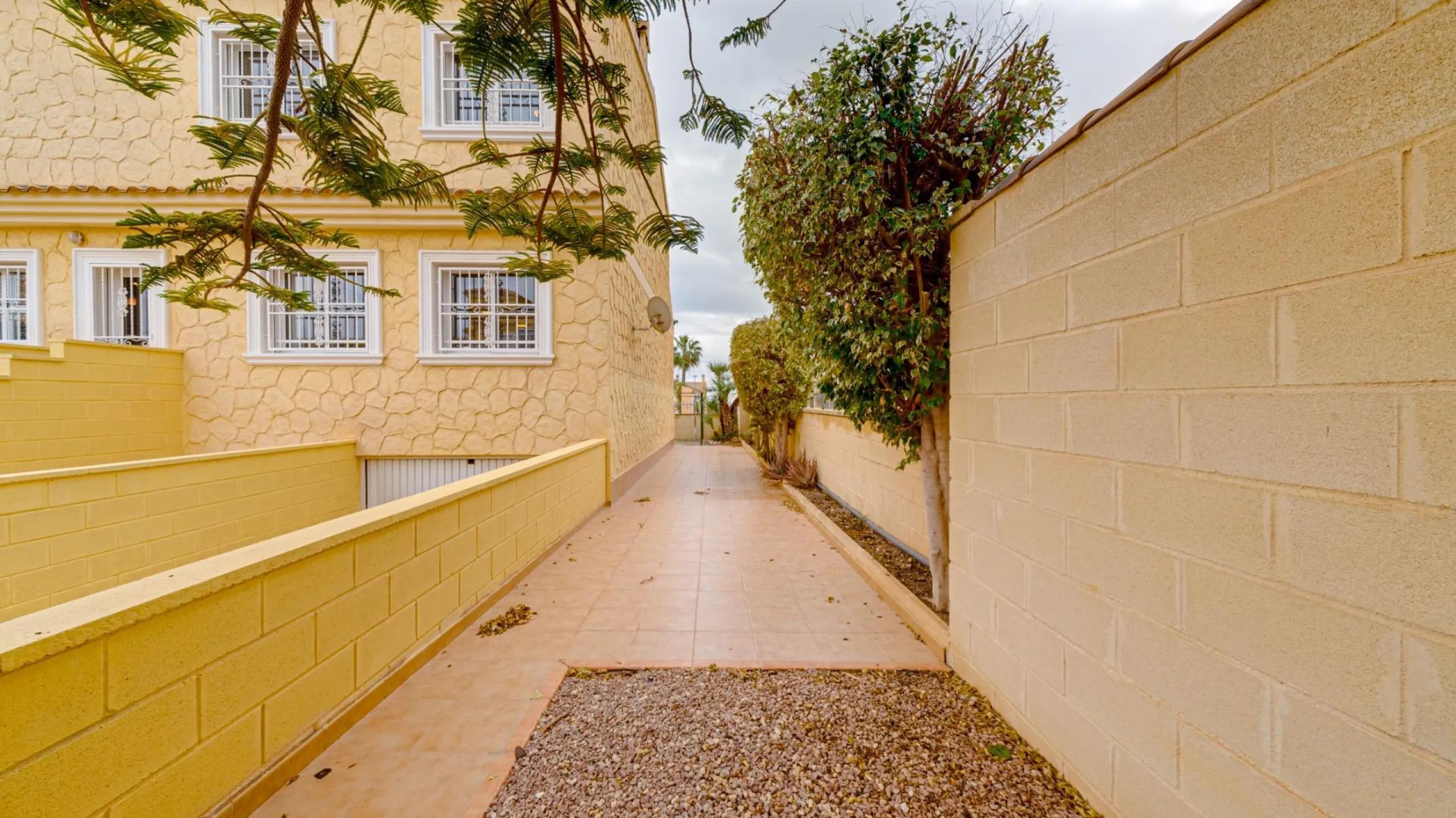 Large corner semi-detached house with sea views,