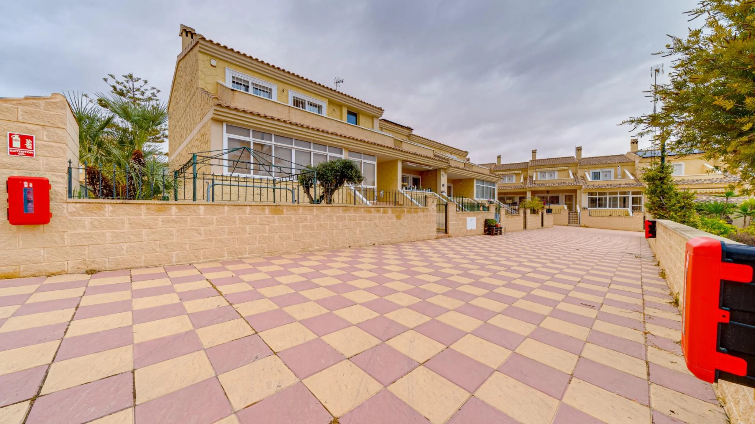 Large corner semi-detached house with sea views,