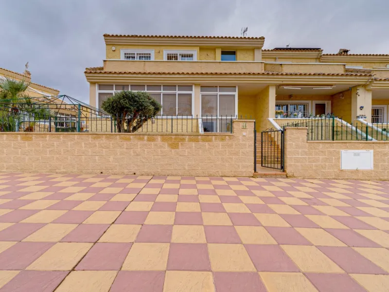 Large corner semi-detached house with sea views,