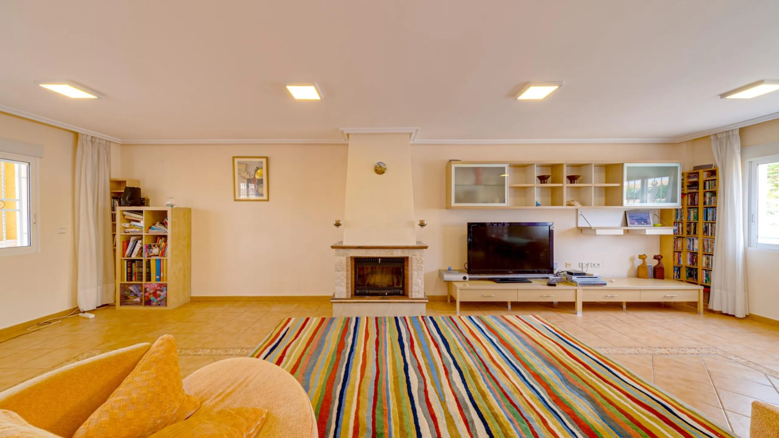 Large corner semi-detached house with sea views,