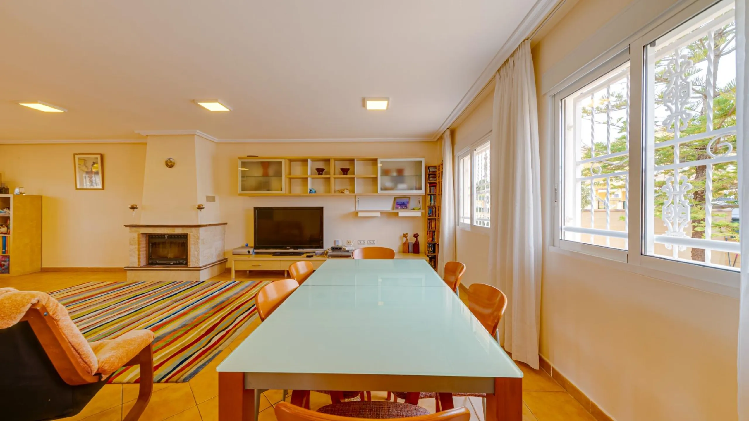 Large corner semi-detached house with sea views,