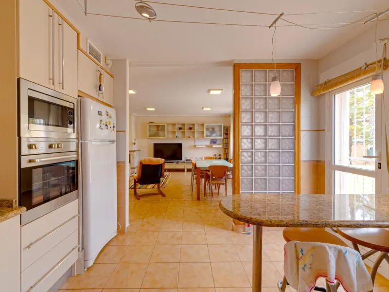 Large corner semi-detached house with sea views,