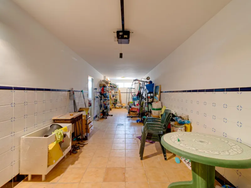 Large corner semi-detached house with sea views,