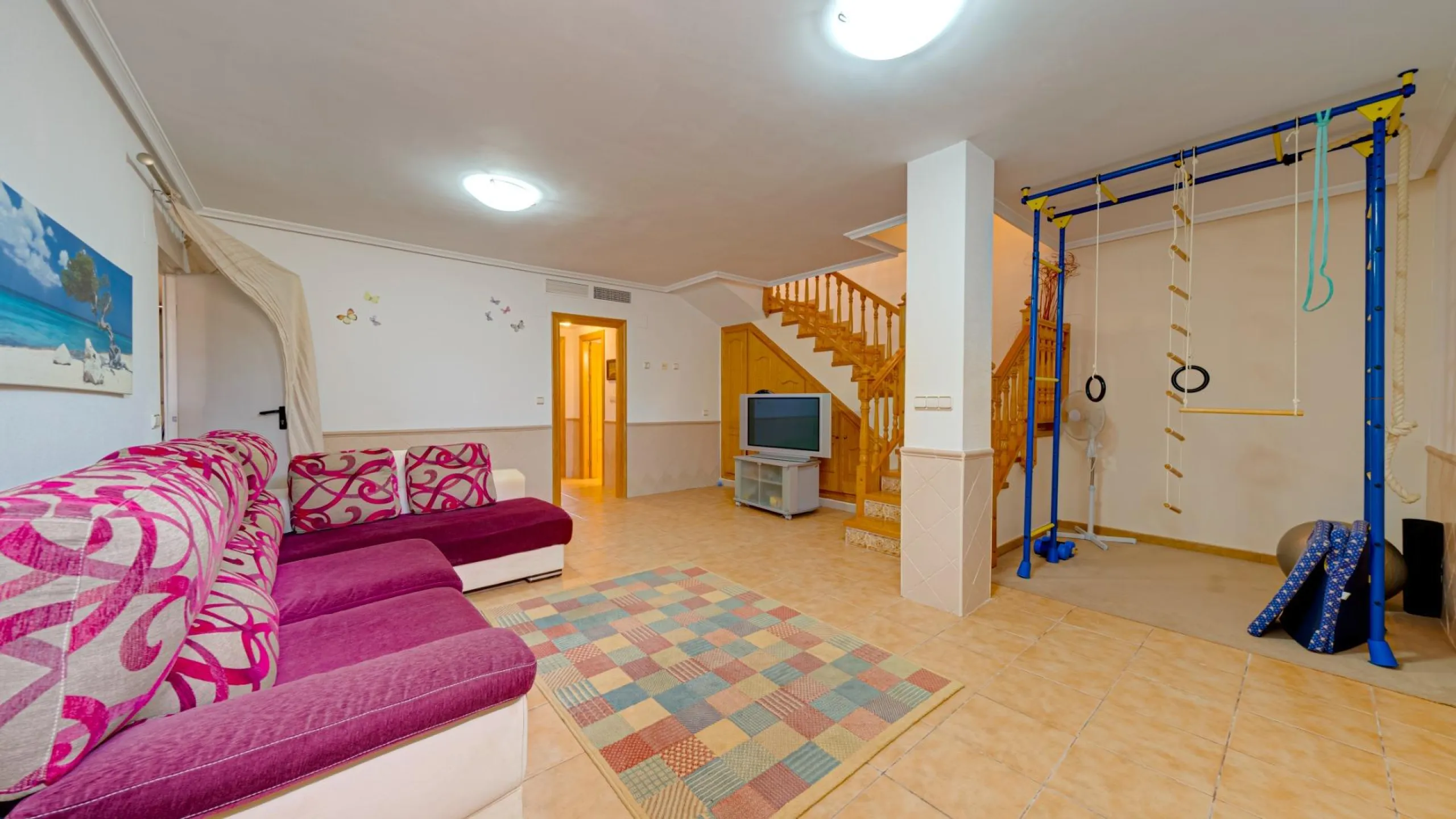 Large corner semi-detached house with sea views,