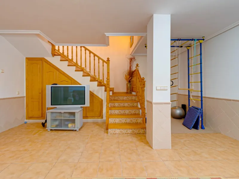 Large corner semi-detached house with sea views,