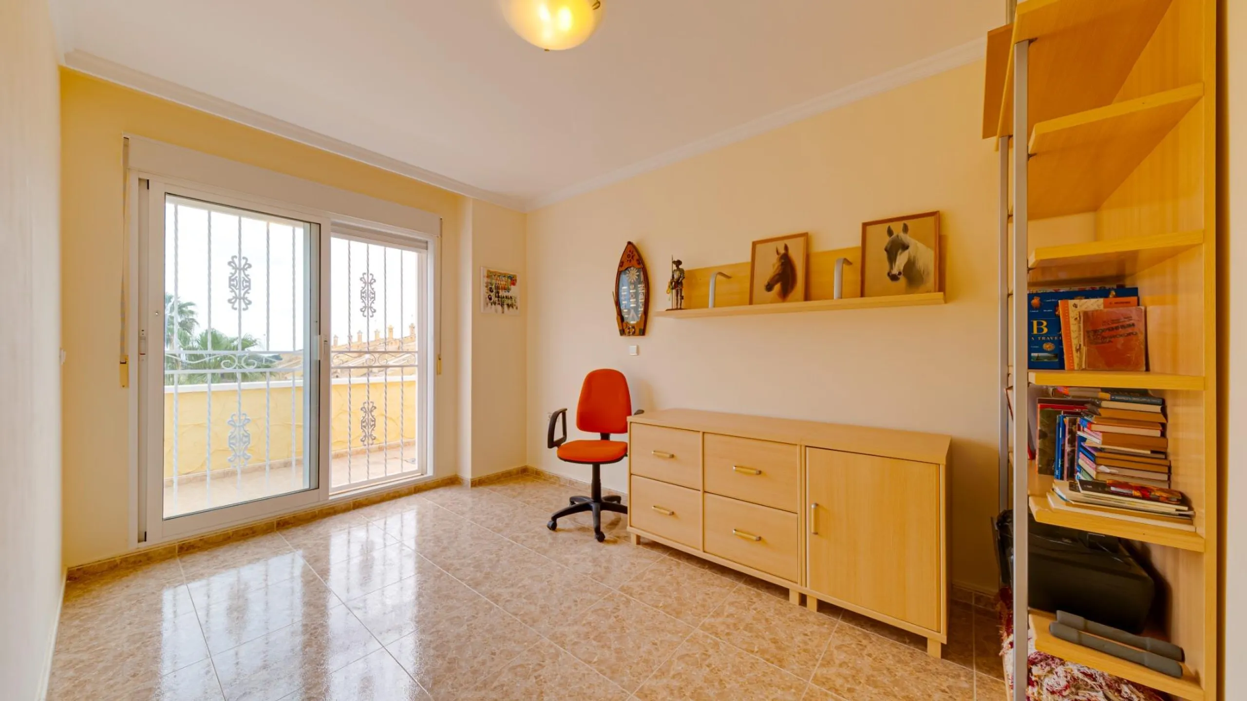 Large corner semi-detached house with sea views,