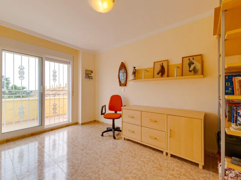 Large corner semi-detached house with sea views,