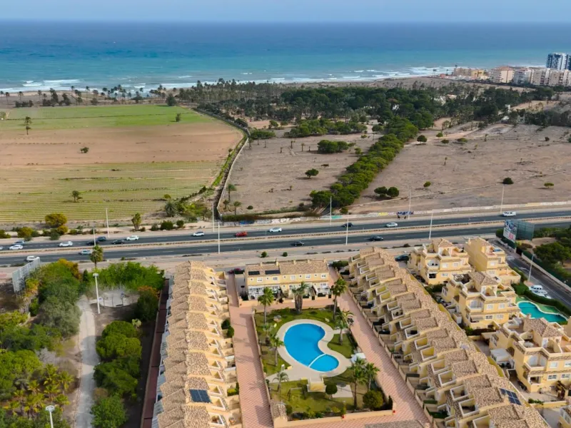 Large corner semi-detached house with sea views,