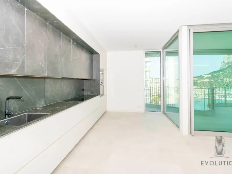 Homes with modern design and high technology on the front line