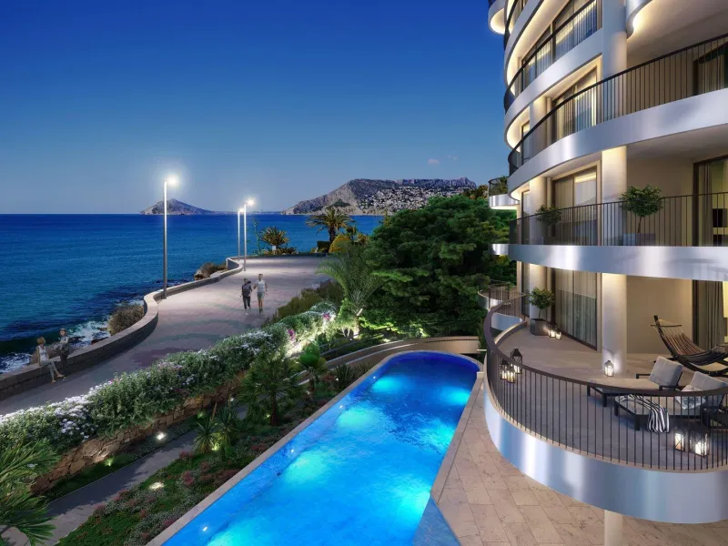 Homes with modern design and high technology on the front line