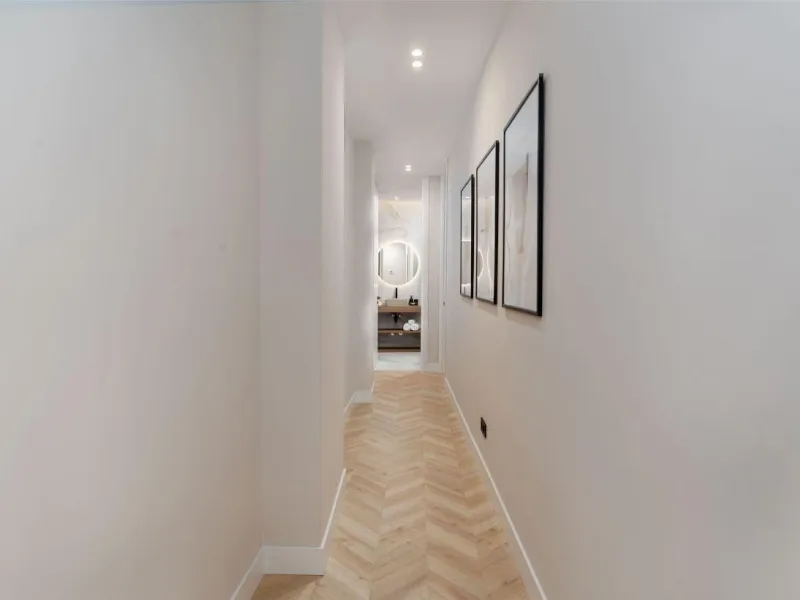 LUXURIOUS FULLY RENOVATED APARTMENT IN MADRID CENTER