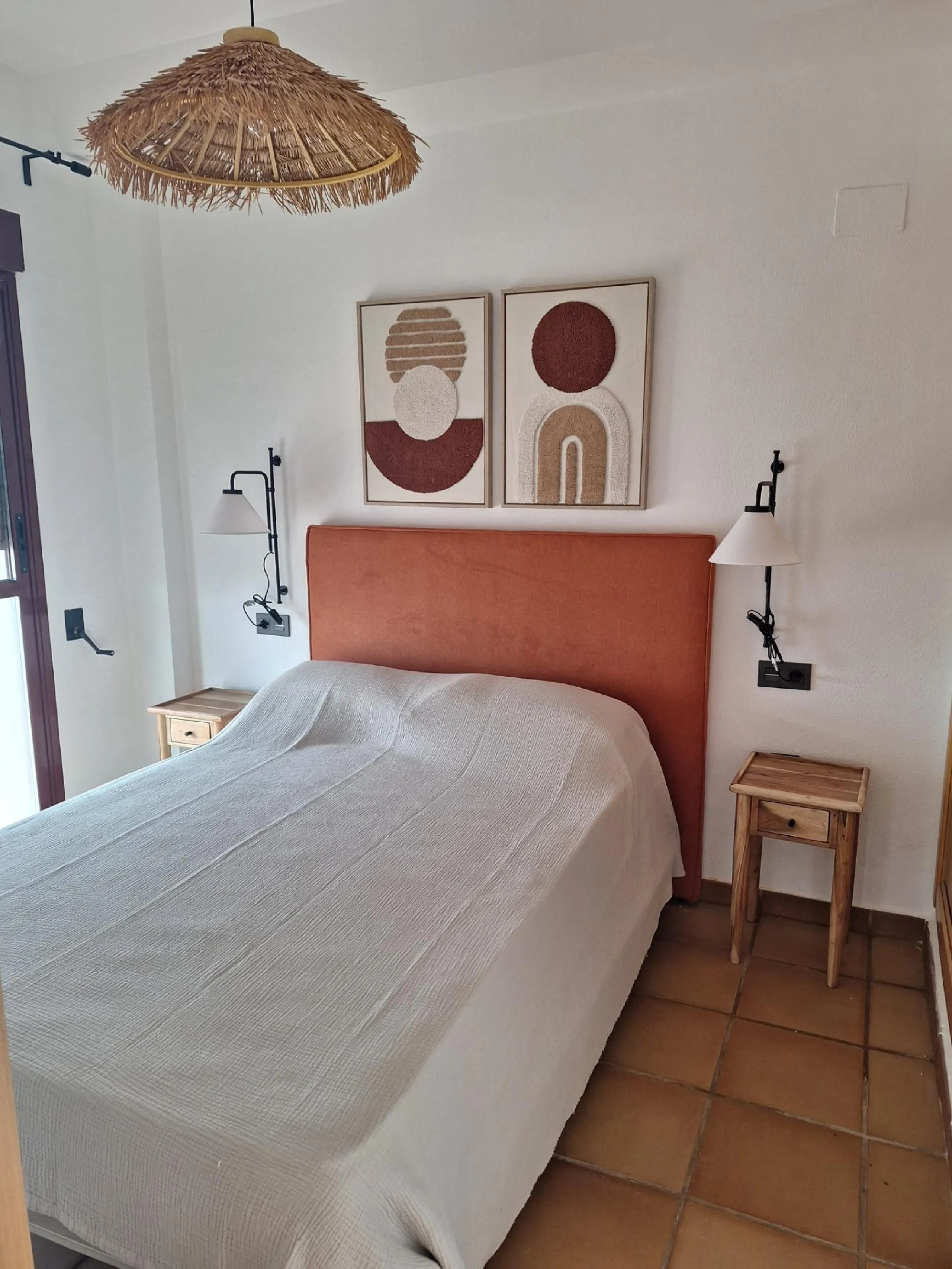 Apartment in Archena with unobstructed views of the spa, garage and storage room. Luxury common areas