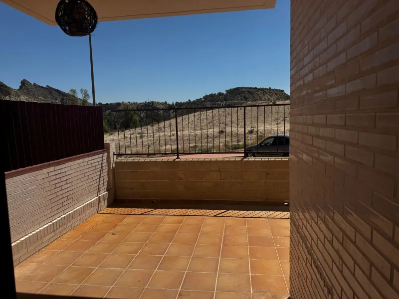 Apartment in Archena with unobstructed views of the spa, garage and storage room. Luxury common areas