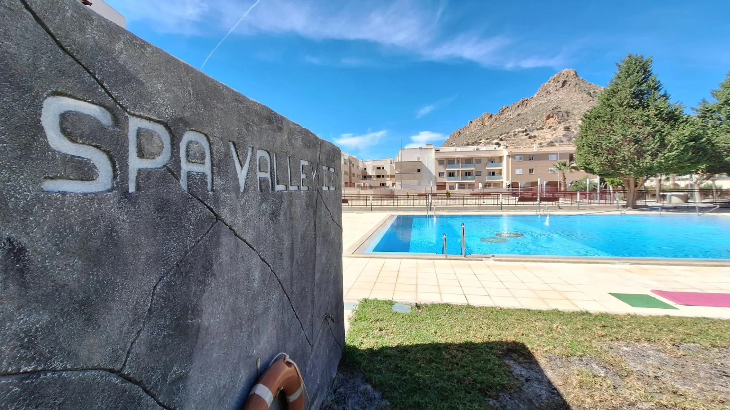 Apartment in Archena with unobstructed views of the spa, garage and storage room. Luxury common areas