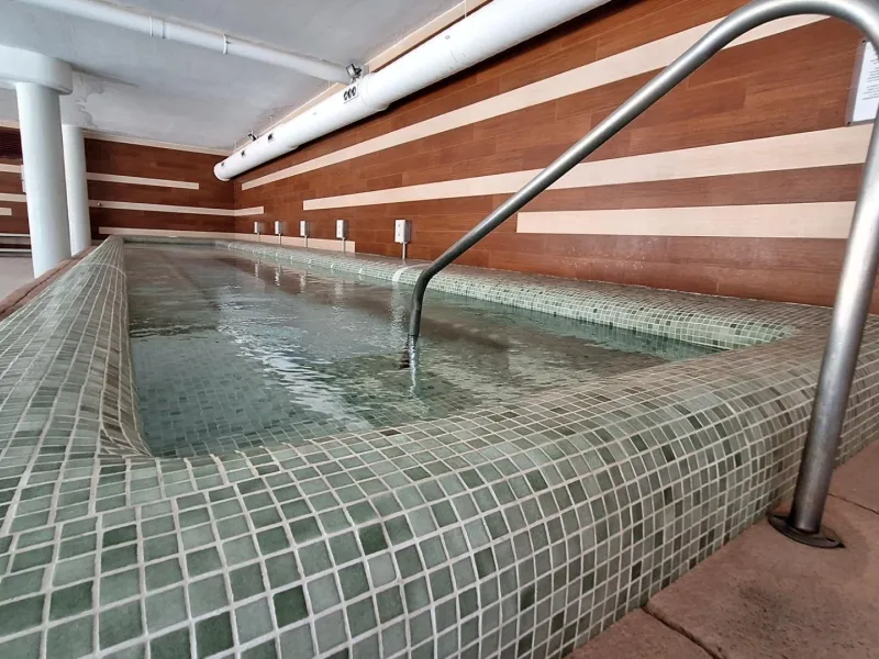 Apartment in Archena with unobstructed views of the spa, garage and storage room. Luxury common areas