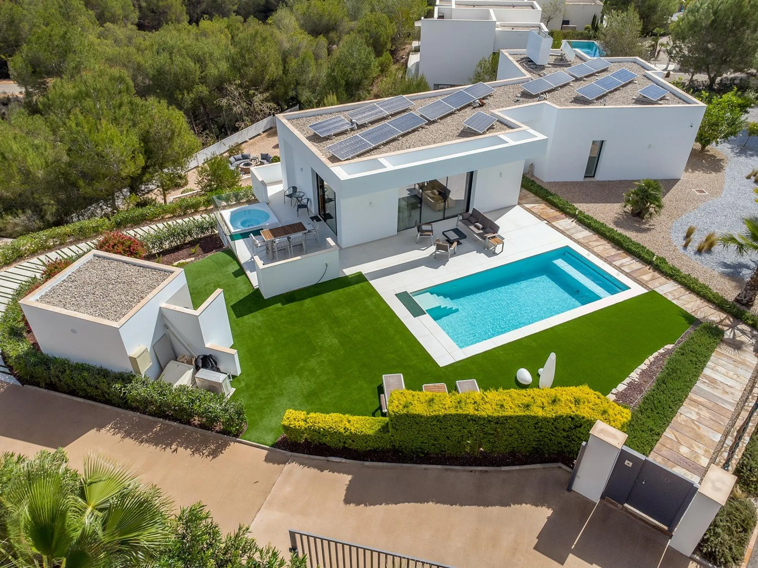 Dream villa in Las Colinas Golf with 1700 m2 plot