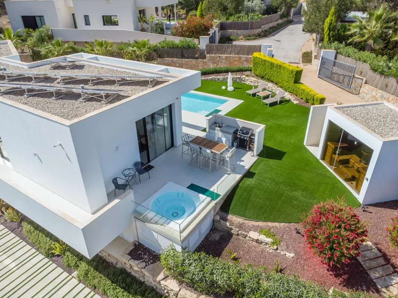 Dream villa in Las Colinas Golf with 1700 m2 plot