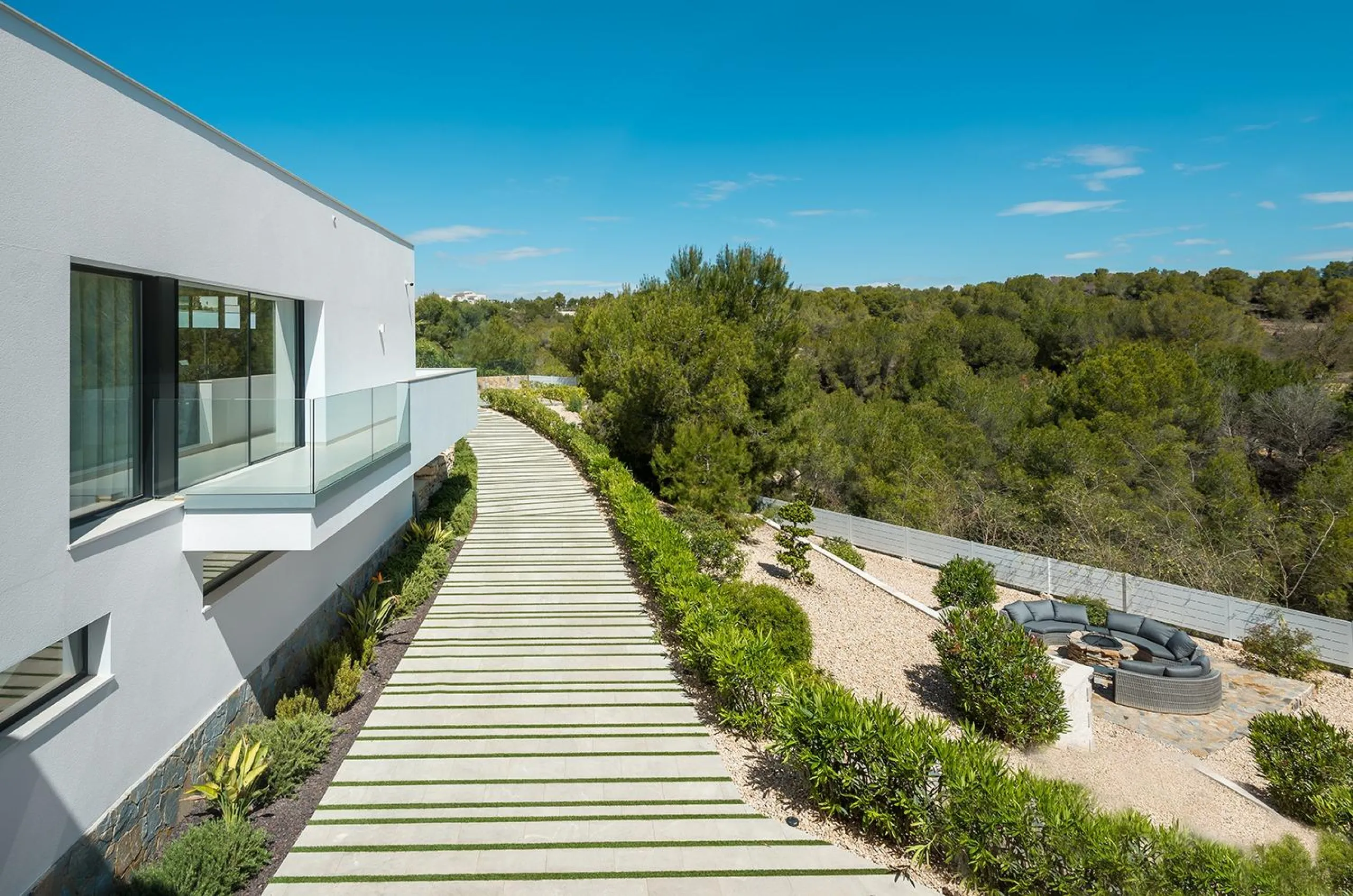 Dream villa in Las Colinas Golf with 1700 m2 plot
